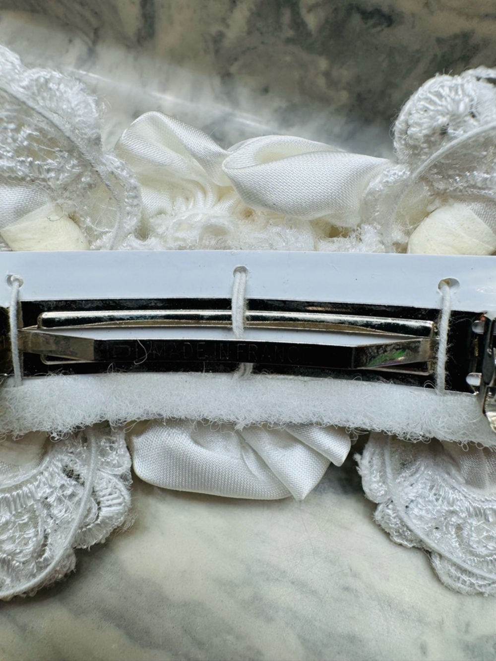 Vintage 90s Bridal Barrette Ivory Lace Pearl Satin Hair Clip Romantic 90s Style - Picture 5 of 14